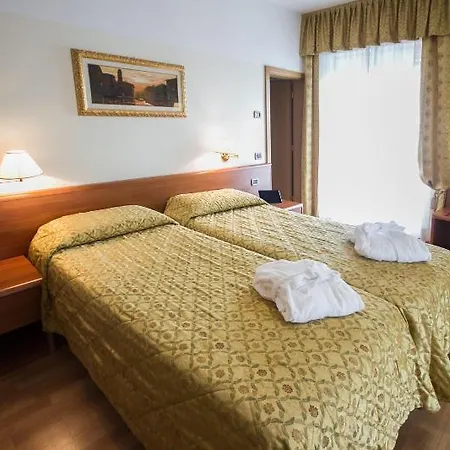 Sant'ilario Hotell 3*